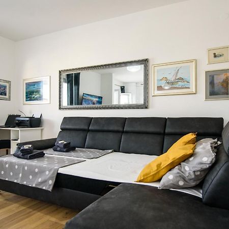Aurora Seaview Apartment Mlini Eksteriør bilde