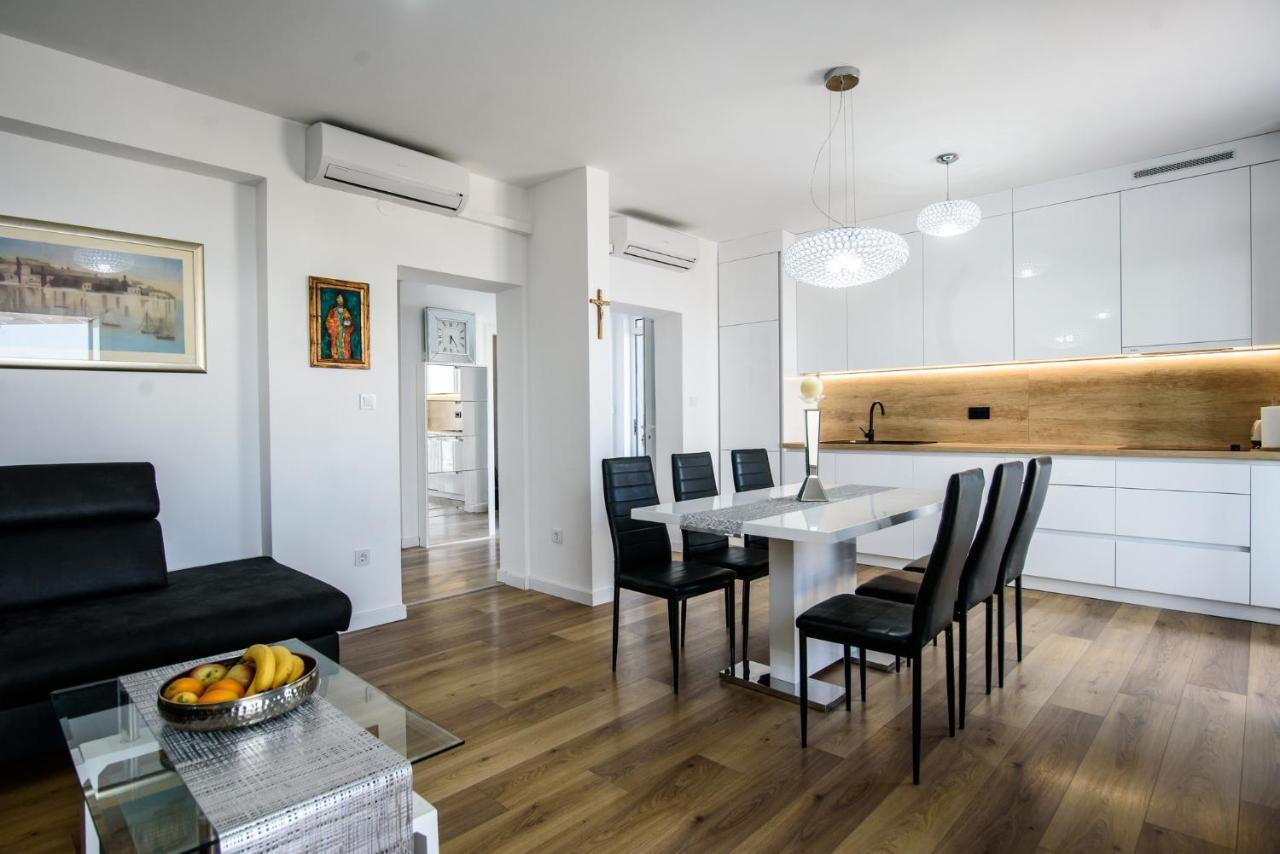 Aurora Seaview Apartment Mlini Eksteriør bilde