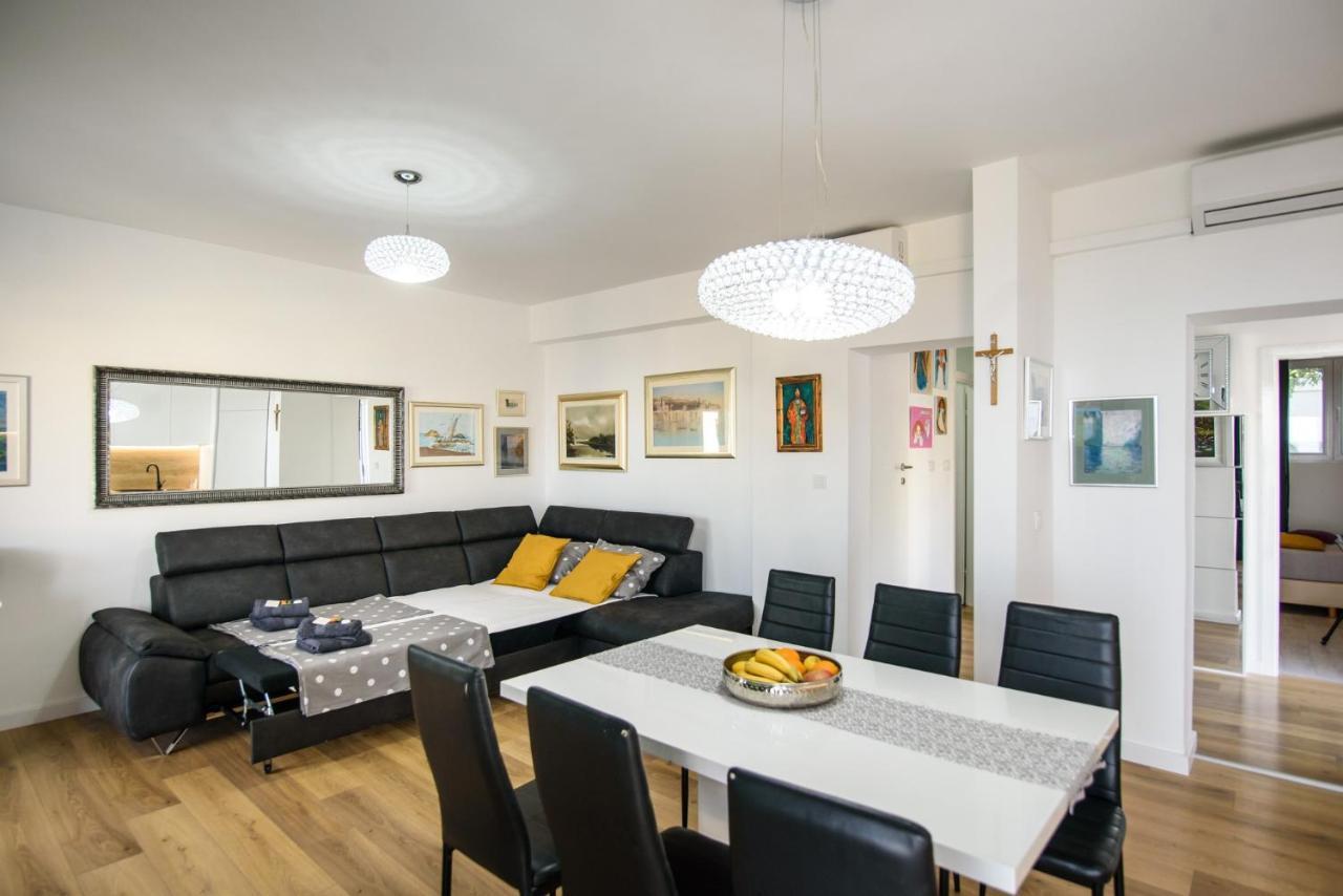 Aurora Seaview Apartment Mlini Eksteriør bilde