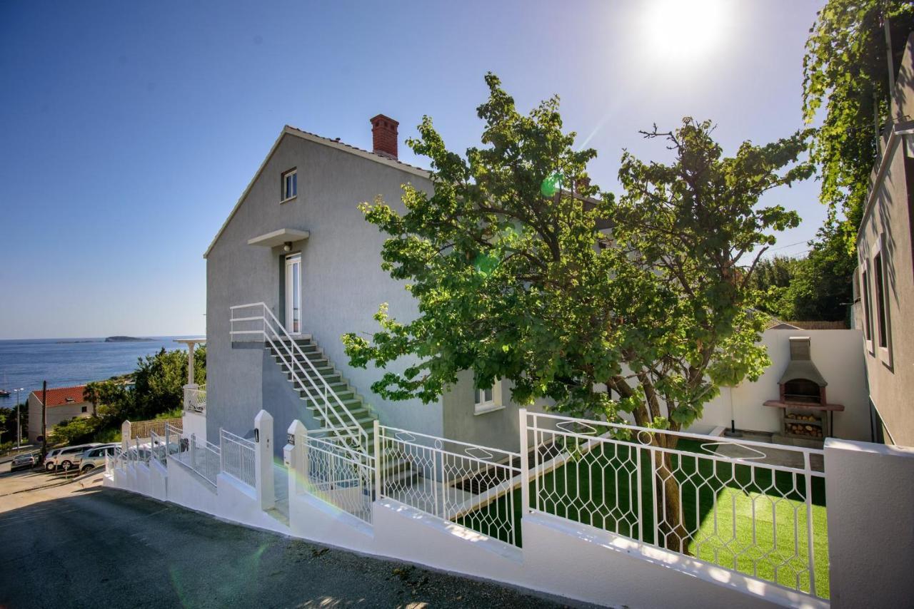 Aurora Seaview Apartment Mlini Eksteriør bilde