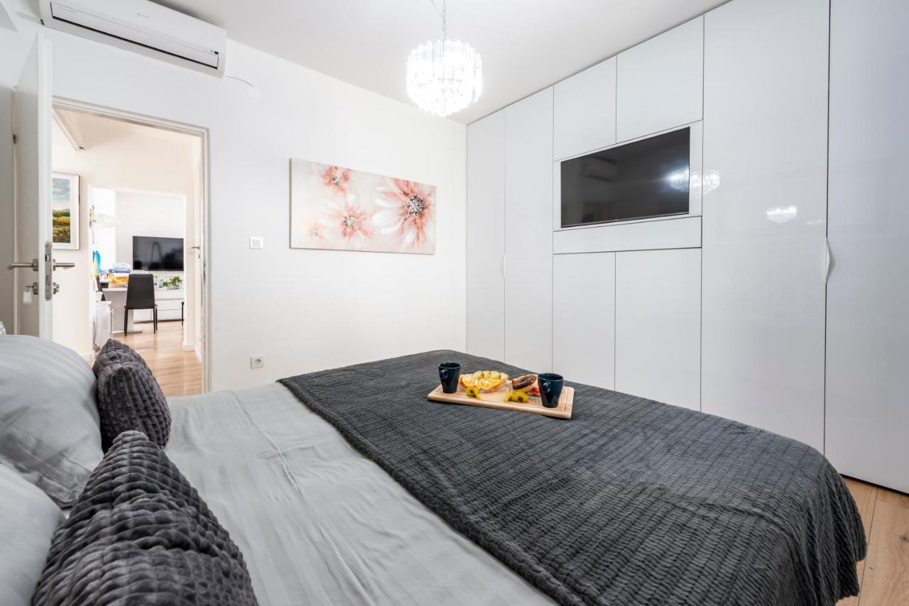 Aurora Seaview Apartment Mlini Eksteriør bilde